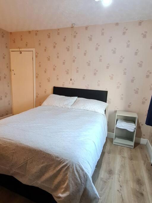 Holiday home Large 3 Bedroom House