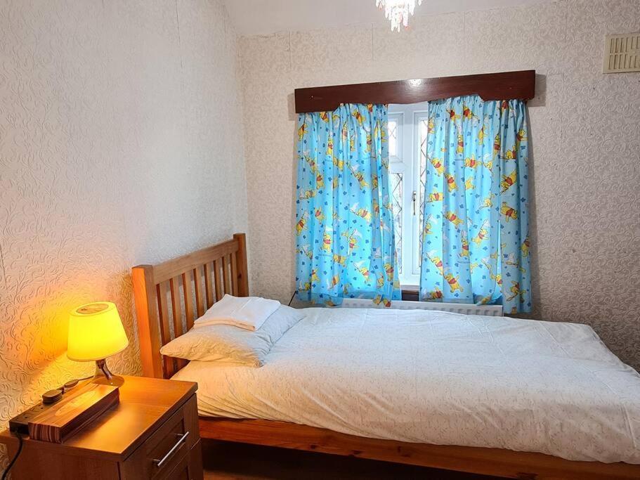 Large 3 Bedroom House *