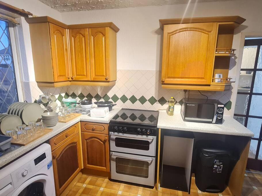Holiday home Large 3 Bedroom House